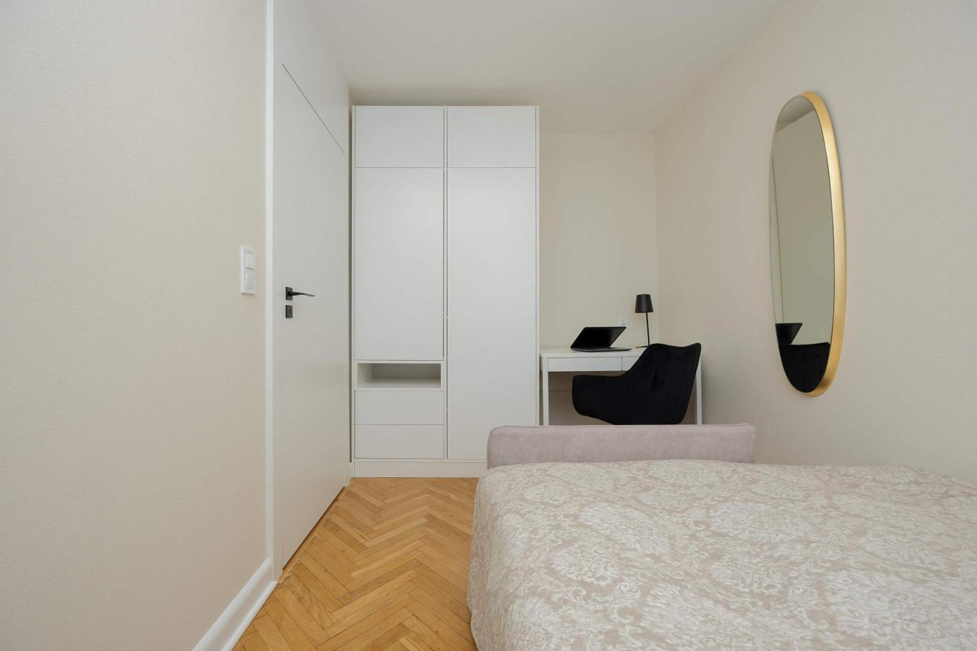 Apartament Tasteful One Bedroom By Renters Warszawa